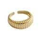 Multi-ring winding spring female ring