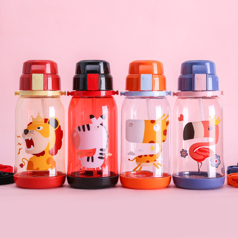 タンブラー 650ml 水ボトル ストロー付き BPAフリー 子供用 ケトル プラスチック 携帯 動物